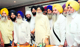 Chief Minister PS Badal with Panthic Morcha leaders in Chandigarh on Tuesday