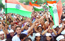Annas supporters at the Ramlila Ground in New Delhi on Friday.