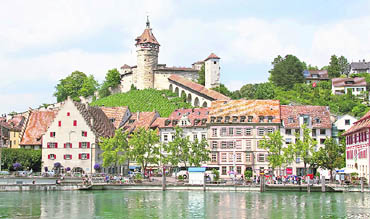  Der Munot, the citys circular fortification