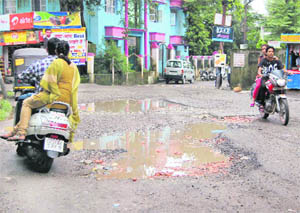 A road in bad condition in Ward No. 25, Dehradun. 