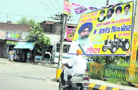 A hoarding of a SAD candidate contesting from the Jalandhar (city) seat for the SGPC elections, has been put up at Doaba Chowk in Jalandhar