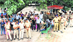 Cops deployed on the campus