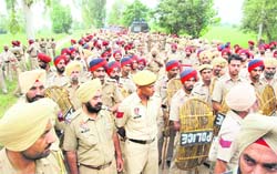 The posse of police personnel that was deployed ahead of Amarinder's visit. 