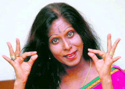 Bureaucrat-cum-dancer Shovana Narayan does riyaz or writing before going to office daily 