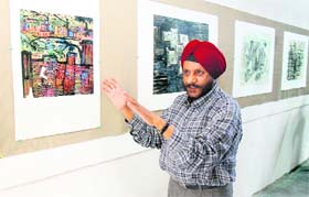 Past magic: DS Kapoor, principal, GCA-10, at the exhibition Retrospective of Sunirmal Chatterjeewhich he has curated.