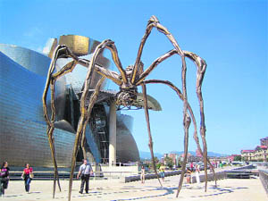 Designed by Canadian architect Frank Gehry, the building is an extraordinary combination of interconnecting shapes