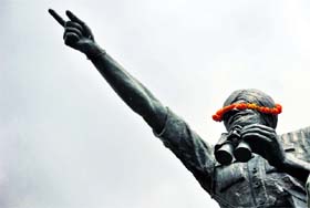 The statue of war hero Major Bhupinder Singh in a neglected state near Bharat Nagar Chowk in Ludhiana.