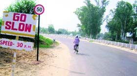 Confusing caution boards near the Pohir roundabout near Ahmedgarh on the Ludhiana-Malerkotla road.
