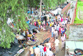 The site where the wall collapsed at Bashirpura 