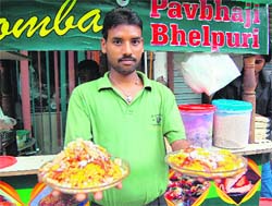 Delicious bhelpuri being offered to customers in Amritsar.