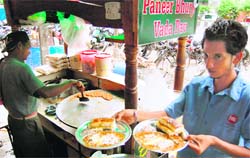 Delicious Pao Bhaji at reasonable price is available in Amritsar.