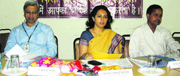 A. Mona Sreeniwas, Kaithal ADC, addresses bank officials at a meeting in Kaithal. 