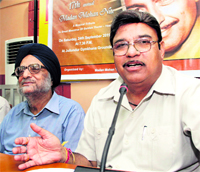 SS Ajimal and Arun Kapoor adress the media In Jalandhar