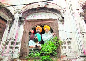 Tourism Minister Hira Singh Gabria and Amritsar MP Navjot Singh Sidhu on the inauguration of the Heritage Walk on Tuesday