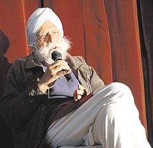 The best tribute to Gursharan Singh who dared to take on the establishment would be to keep the ball rolling through sincere efforts