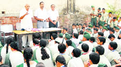 Pensioners association patron Ram Sharn Sood addresses a seminar to celebrate the birth anniversary of Shaheed Bhagat Singh in Amloh