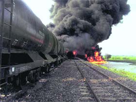 Oil tankers of a goods train caught fire, while two others derailed, at Chanmana village between Aluabari and Mangurjaan railway stations in Bihar's Kishanganj district on Wednesday.