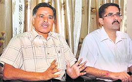 GM of BSNL Jalandhar Circle, SK Nigam announces various Navratra plans in Jalandhar on Thursday.