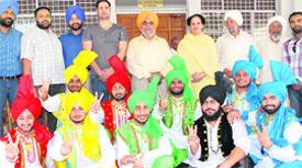 The bhangra teams of Lyallpur Khalsa College