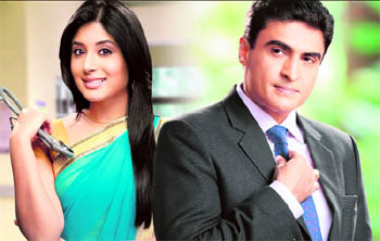 Mohnish Behl (right) is playing the lead in Sony TVs hospital romance Kuch Toh Log Kahenge 