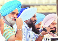 Director sports Pargat Saingh addresses probables in Ludhiana 