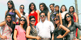 Mohit Bhardwaj with the contestants
