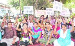 NHRM wokers union protest in front of the civil surgeons office in Jalandhar 