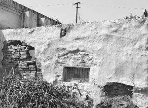 The ghazal maestro used to do his singing practice (riyaz) in this house at Sriganganagar. 