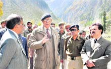 Governor N N Vohra pays a visit to the Amarnath cave shrine on Sunday. 