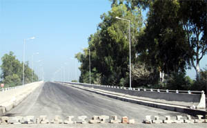 The Public Works Department, Punjab, has cleared the decks for the Abohar-Fazilka rail link by completing the last RoB on the Abohar-Fazilka road. 