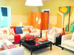 Rangoli, bright colours and lamps give your home a festive feel
