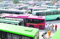 The ISBT-43 is packed with buses after roadways staff went on a four-hour strike.