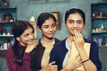 A still from Kundan Shahs feature film, Teen Behenein.