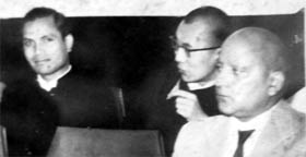 Sees a film at the Rialto cinema house during his visit to Mussoorie in the sixties.