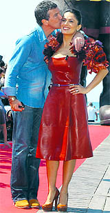  Antonio Banderas and Salma Hayek 