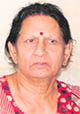 City resident Kanta Rani narrates the snatching incident in Ludhiana