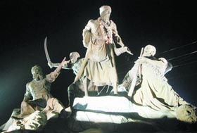 The poorly maintained statue of Bhai Ghanaiya gathering dust.