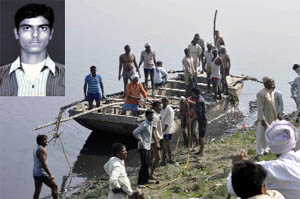 Social volunteers search for Mohit (inset) who reportedly fell into the Yamuna near Maujabad village in Faridabad. 