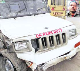 The Mahindra Bolero that collided head-on with Surjit's (inset) motorcycle in Jalandhar on Thursday