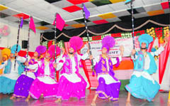 Students perform bhangra during the Inter-Zonel Youth Festival at the Guru Nanak Institute of Management and Technology in Ludhiana 