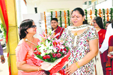 Ms S. Kumar (Left) and Archana Sanghi  at draw of lots of Parvati Durga Society