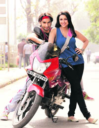 Parineeti Chopra and Ranveer Singh in Ladies v/s Ricky Bahl. Parineeti, a Yash Raj discovery, is Priyanka Chopra’s cousin