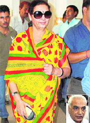 Lila Maderna, wife of Mahipal Maderna (inset), arrives for CBI questioning in Jodhpur on Saturday. 