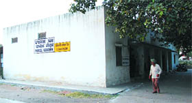 A view of the cloakroom at the Bathinda railway station. This cloakroom is situated 200 metres away from the main gate of the railway station.