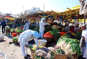 The vegetable market behind the Government Rajindra College needs modern infrastructure.