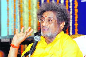Dr Pranav Pandya