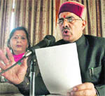 BJP spokesperson Ganesh Dutt addresses mediapersons in Shimla