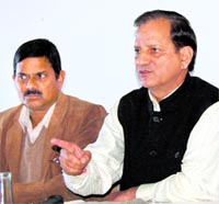 Industries Minister Kishan Kapoor addresses mediapersons in Dharamsala on Tuesday