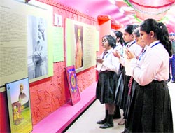 Schoolchildren at Swami Vivekananda Express in Ludhiana
