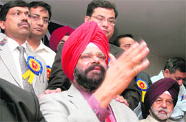 Dr JS Dhaliwal, president of the Punjab Unaided Technical Institutions Association, addresses a Press conference in Mohali on Friday.